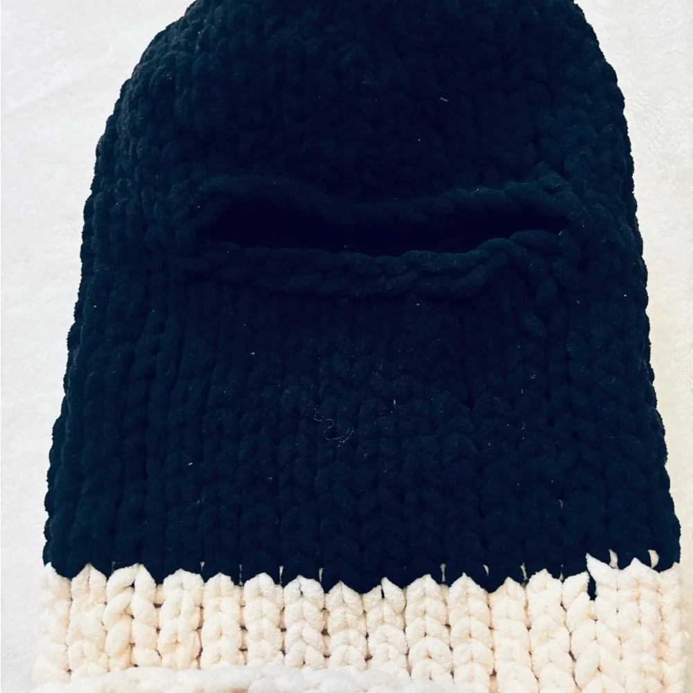 Handmade unisex Black and Cream Knit Beanie Opening for Eyes NWOT - Picture 1 of 3